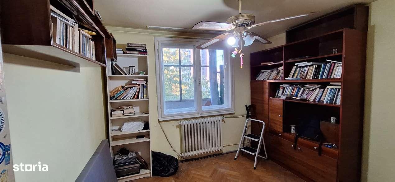 Apartament 2 camere, decomandat, Rogerius, Str. Iza.-0