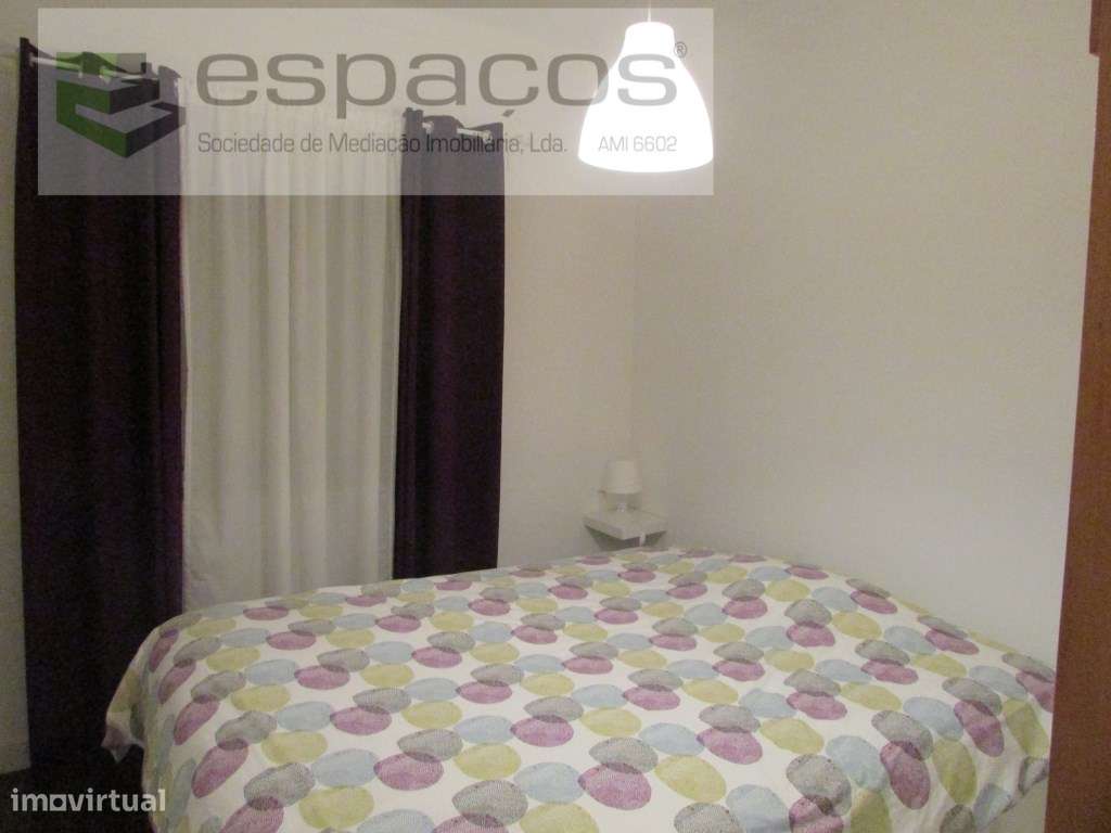 Apartamento T2 São João da Talha, Ótimo estado-2