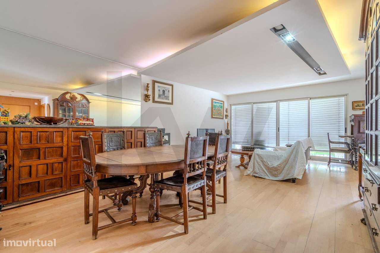 T3 com Vista Privilegiada junto ao Jardim da Algodeia - Grande imagem: 4/45