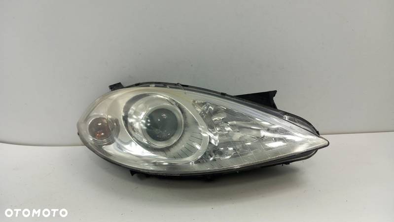 MERCEDES W169 LAMPA PRZÓD PRAWA SOCZEWKA EU - 1