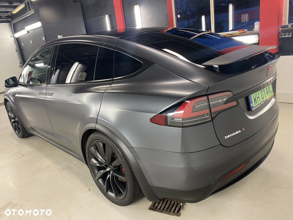 Tesla Model X Ludicrous Performance - 4