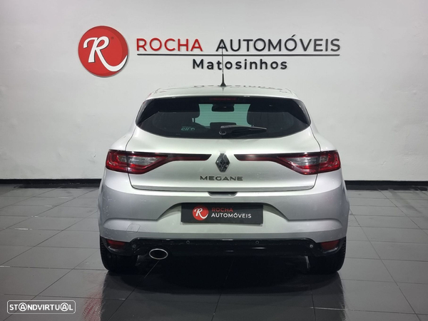 Renault Mégane 1.5 dCi Limited EDC - 4