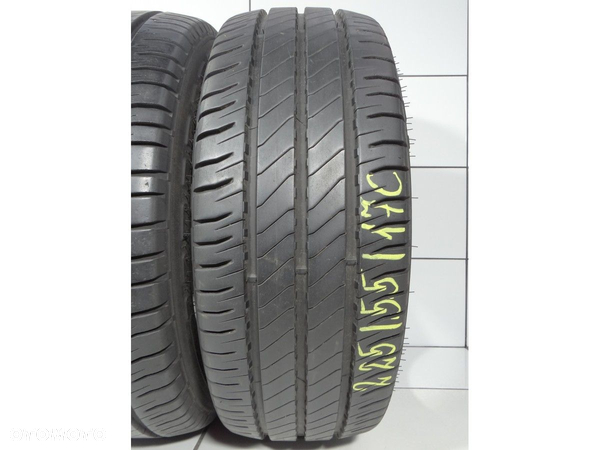 Opony letnie 225/55R17C 109/107H Michelin - 2