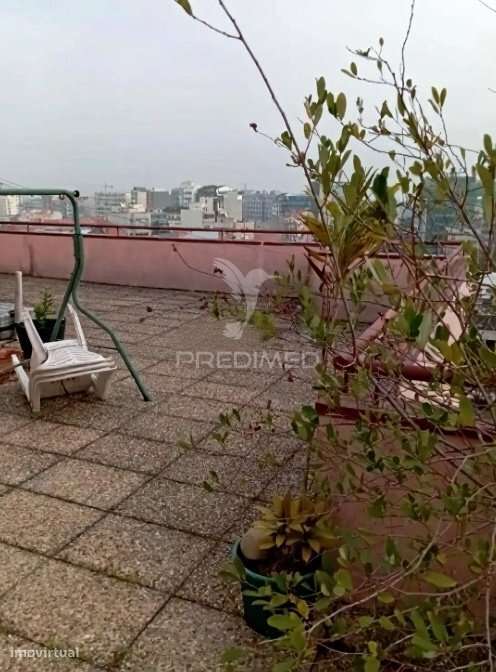 Apartamento T2 em Centro Vila Nova de Gaia - Grande imagem: 2/5