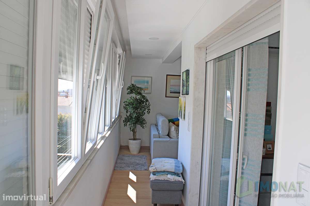 2 Apartamentos ,  T 2 + T 1-27