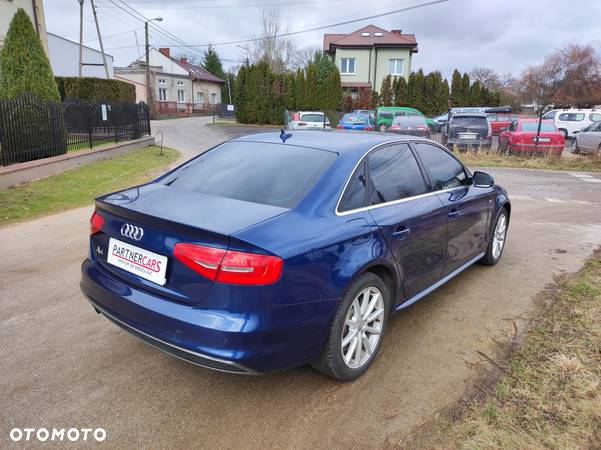 Audi A4 2.0 TFSI Multitronic - 4