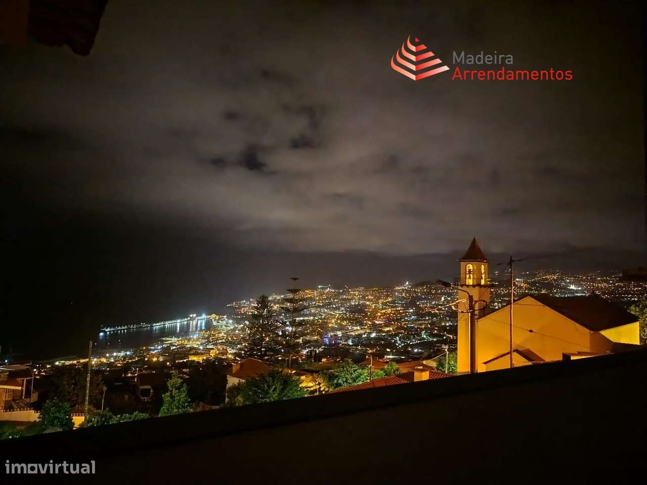 T3+1 - Moradia Independente à venda em Santa Maria Maior-17