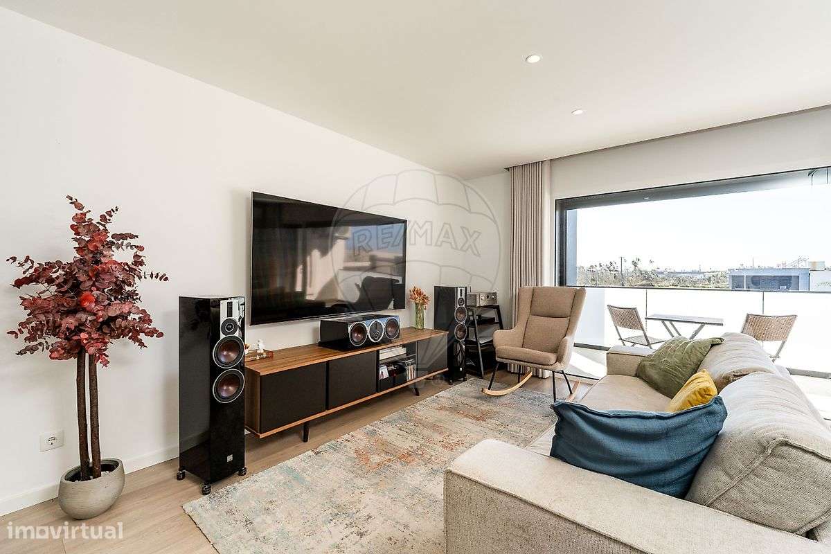 Apartamento T3 para venda - Grande imagem: 2/50