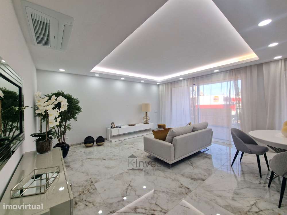 Apartamento T2 Novo com Garagem e Piscina - Lagos - Grande imagem: 3/36