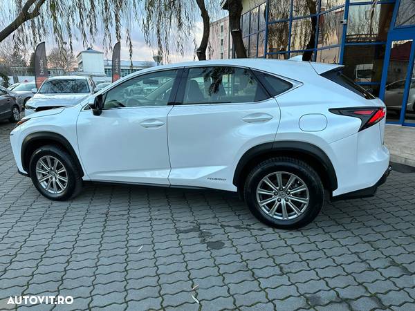 Lexus Seria NX 300h Business - 5