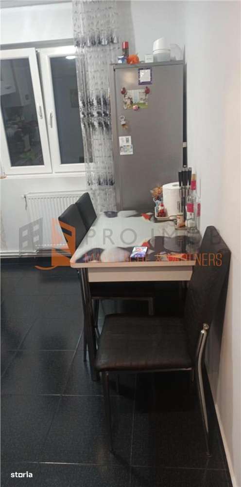 EXCLUSIVITATE Apartament 2 camere cf 1  semidecomandat zona Berca - Imagine principală: 1/9