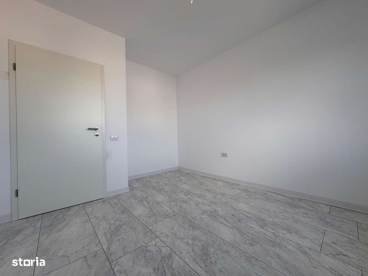 Comision 0% - Apartament 3 camere, Topzone 4 - Tractorul-8