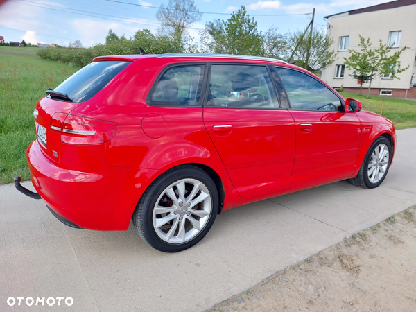 Audi A3 2.0 TDI Sportback DPF quattro Attraction - 8