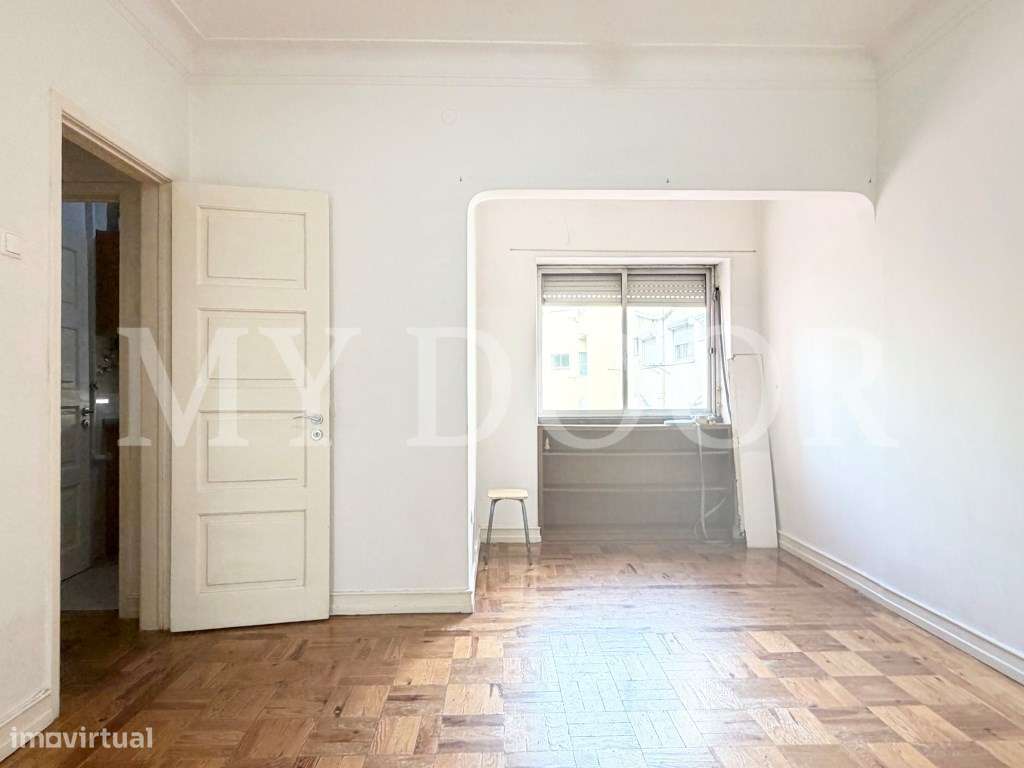 Apartamento T1 em Moscavide - 2º Andar - VARANDA-16