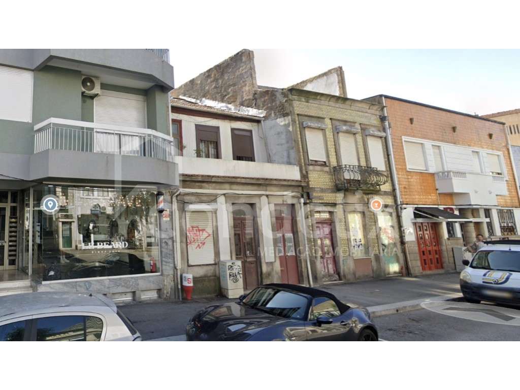 Moradia na Av. Fernão Magalhães, Porto - Grande imagem: 4/9