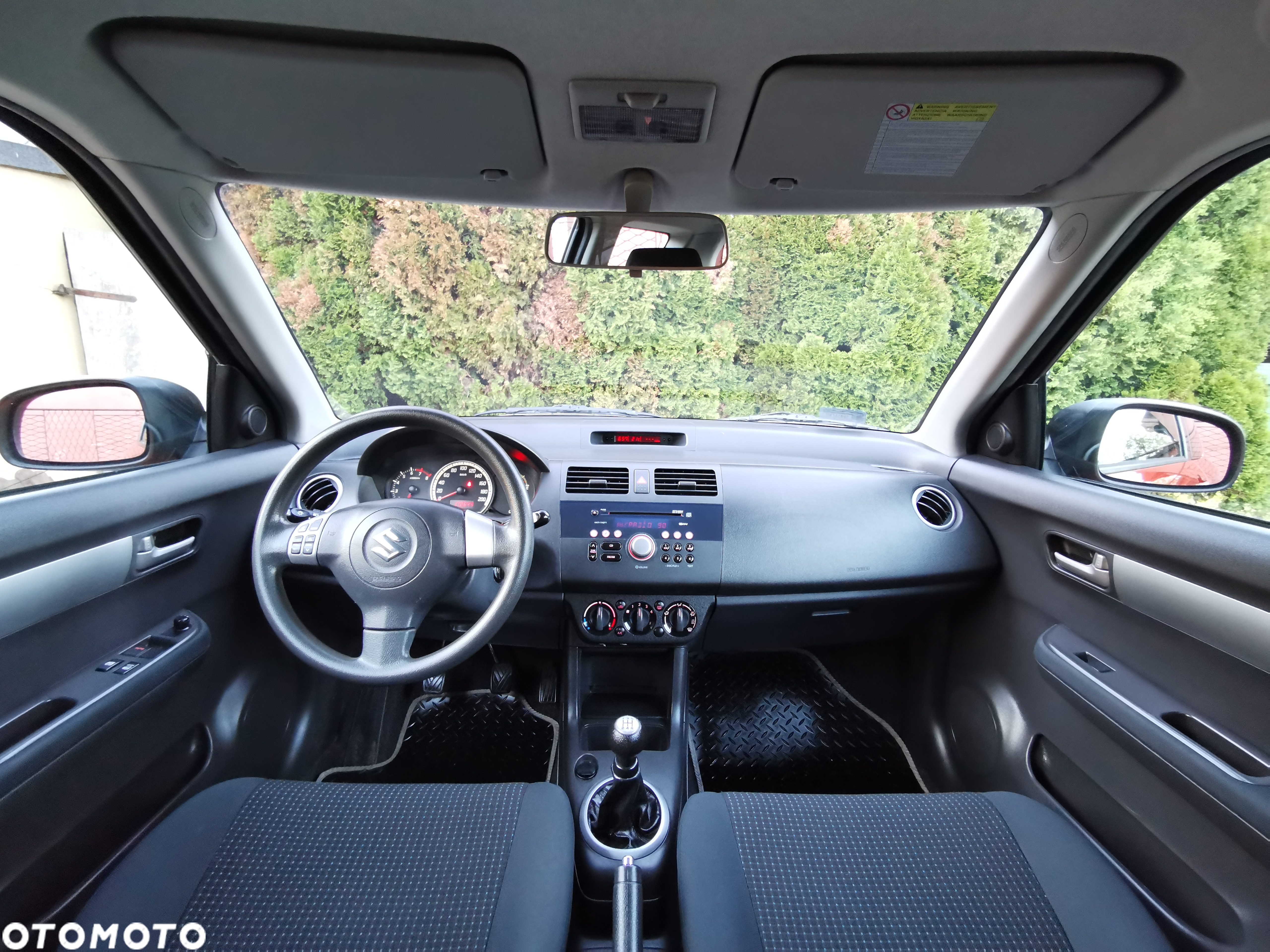 Suzuki Swift 1.3 Comfort - 24