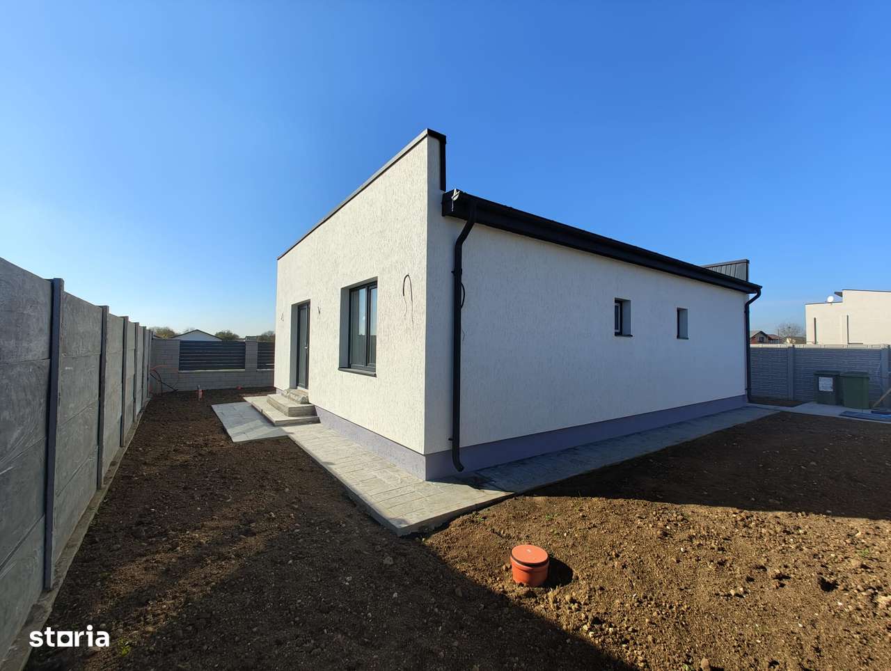 Casă modernă 4 camere, 2 băi, 300 mp teren – predare la cheie - Imagine principală: 3/8