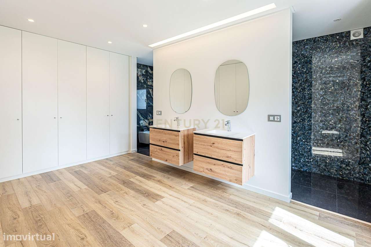 Moradia T6 de Luxo - 924 m² - Piscina -  São Pedro da Cadeira - Nova-25