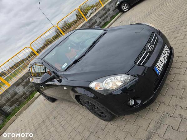 Kia Ceed - 6