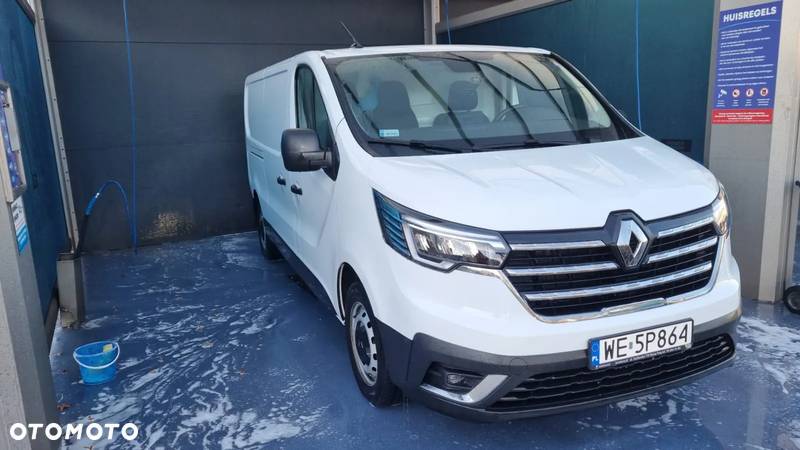 Renault Trafic - 2