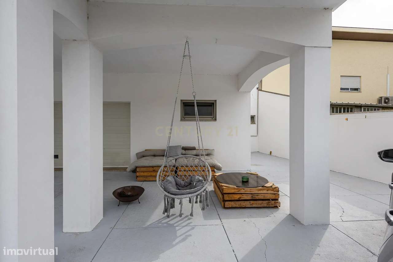 Moradia T4 - Vila de Cucujães - Oliveira de Azeméis-35