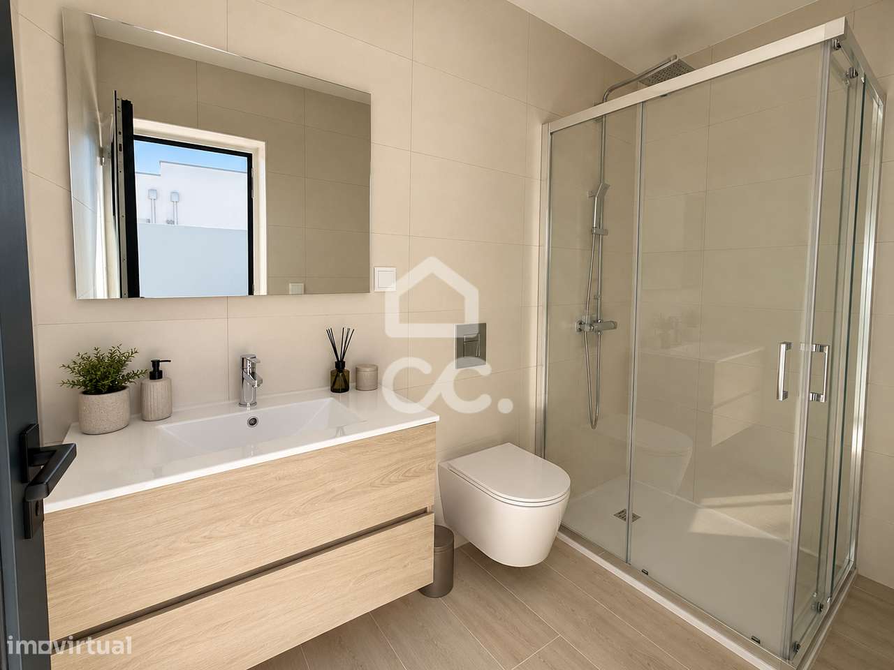 Moradia térrea moderna com piscina e excelentes áreas-16