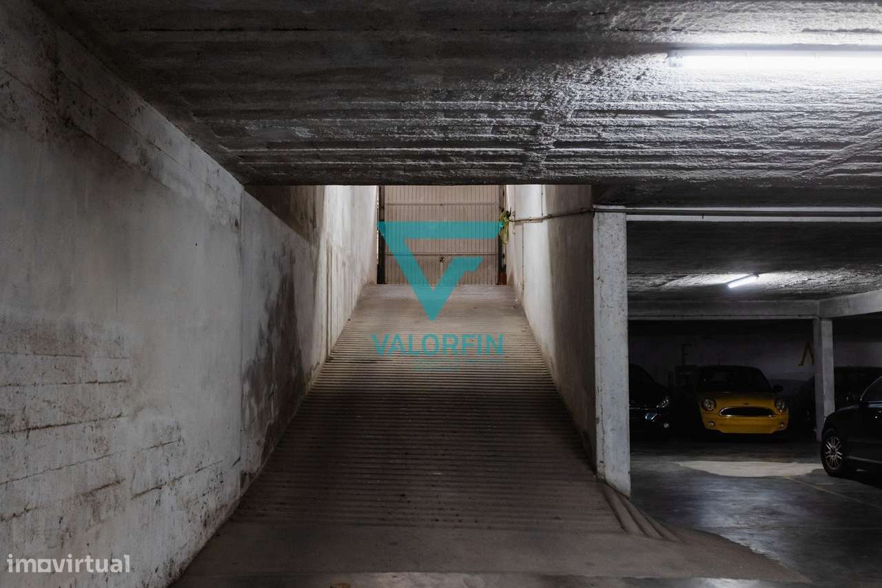 Apartamento T4 – Avenida Miguel Torga | Leiria-20