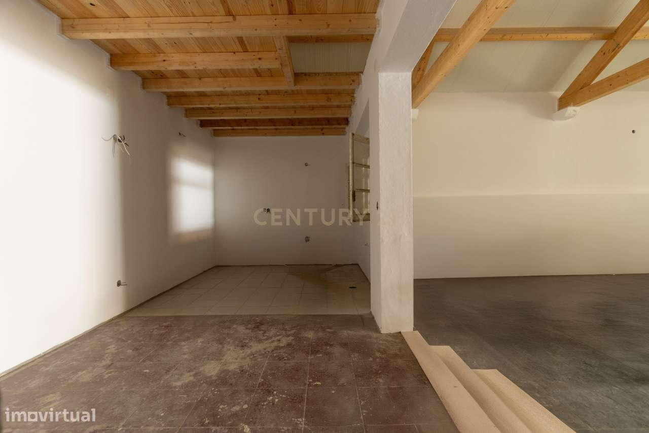 Emblemática Qta de Arronches Junqueiro c/ Piscina e 6025m2-21