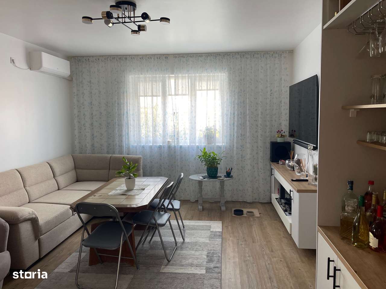 Apartament la casa,cu curte proprie,Zona Str. Paulestiului-6