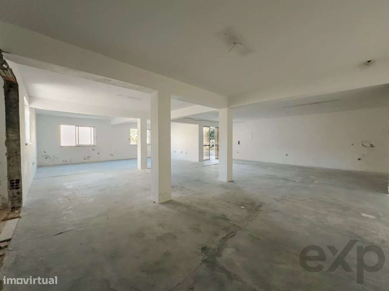 Oportunidade rara numa das localizações mais valorizadas de Fernão Fer-23