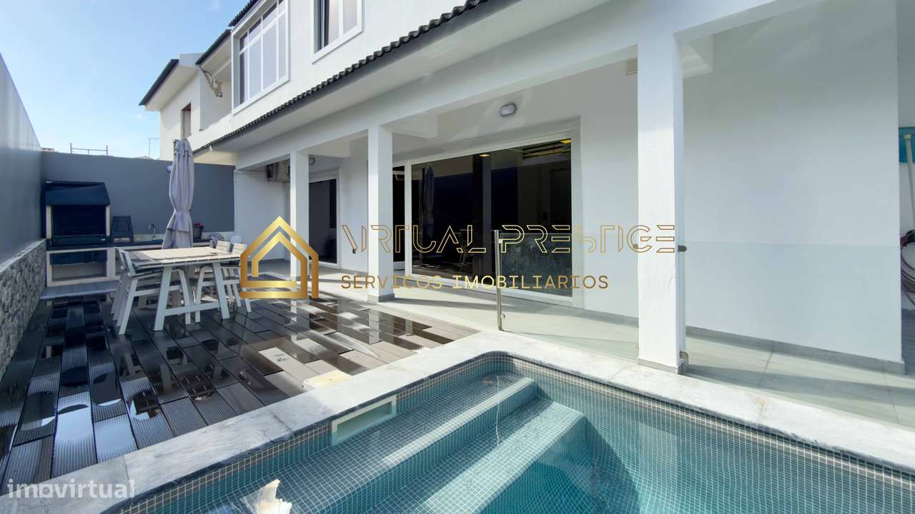 Moradia T4 Remodelada com Piscina em Belverde-35