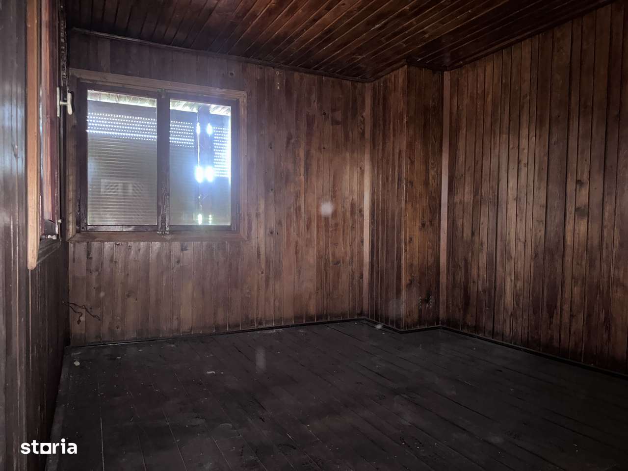 Vanzare casă P+1E cu garaj, beci și 653 mp teren-Valea Voievozilor-12