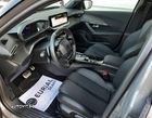 Peugeot 2008 1.2 PureTech EAT8 STT GT - 6