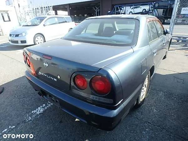 Nissan Skyline - 5