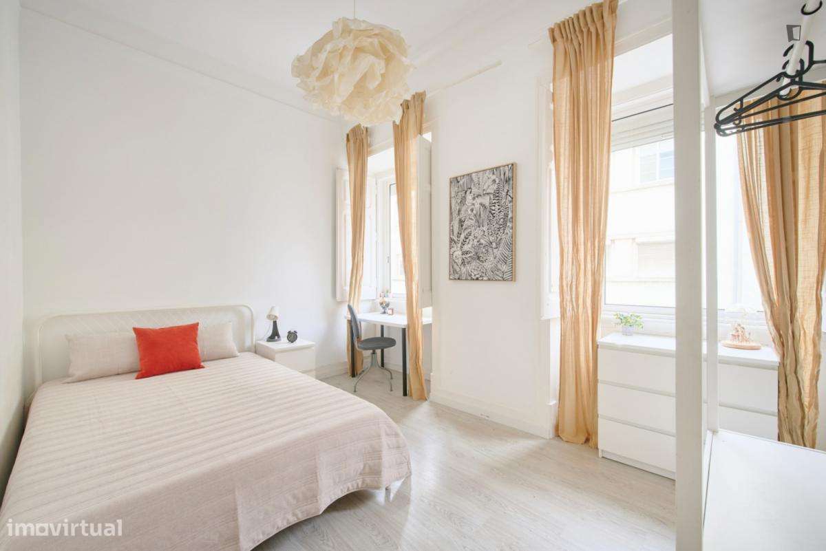 Quarto - localizado em Alameda Lisbon - Grande imagem: 3/8