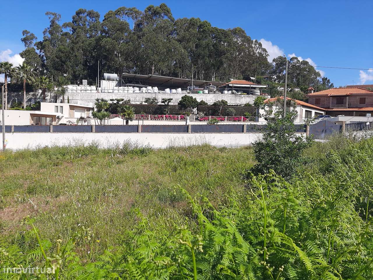 Vende Terreno Junto estrada nacional Bustelo-17