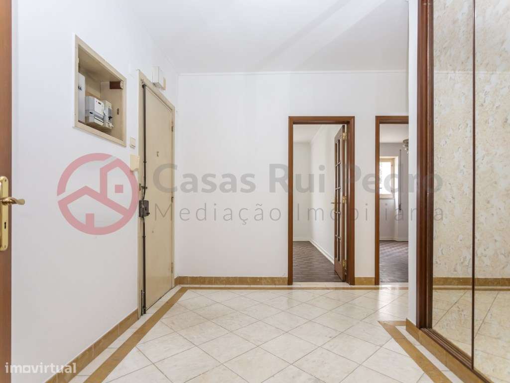 Apartamento T3 na Cova Piedade-4
