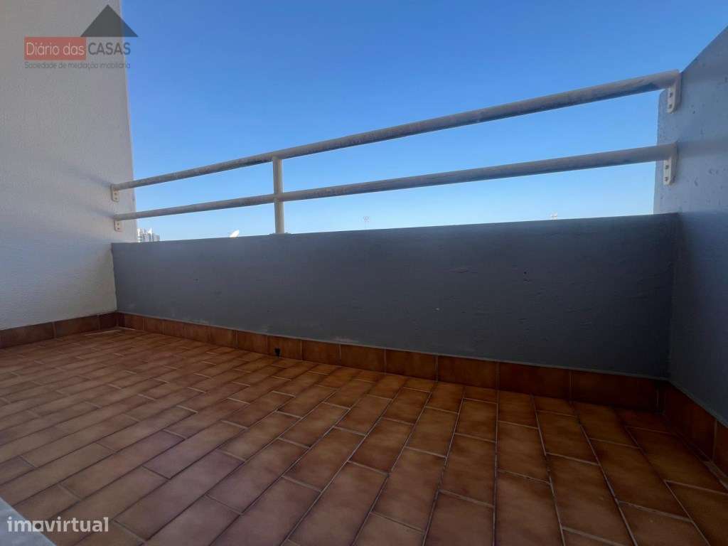 Apartamento T2 na Figueira da Foz/Buarcos com vista mar-25