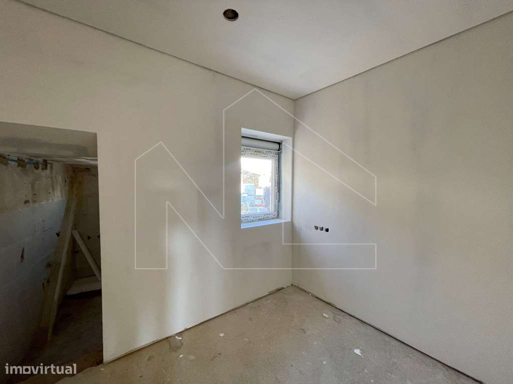 Moradia T2 com Espaço Exterior - A Dois Minutos do Centro de Águeda!-6