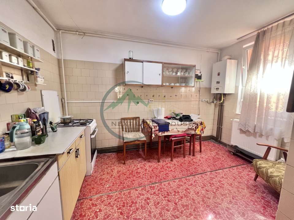 Apartament 4 camere, Judetean - Astra - Rezervat - Imagine principală: 3/17