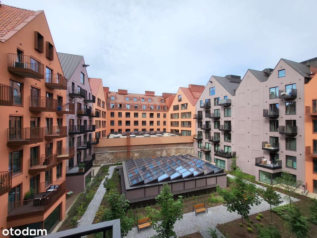 2 POKOJE BEZPOŚREDNIO- GRANARIA Wyspa Spichrzów- CHMIELNA 110- bez PCC-14