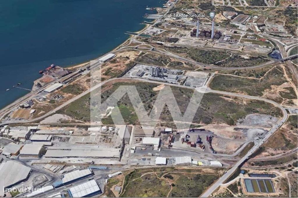 Terreno Industrial com 34.266m2 para construção - Parque Industrial em