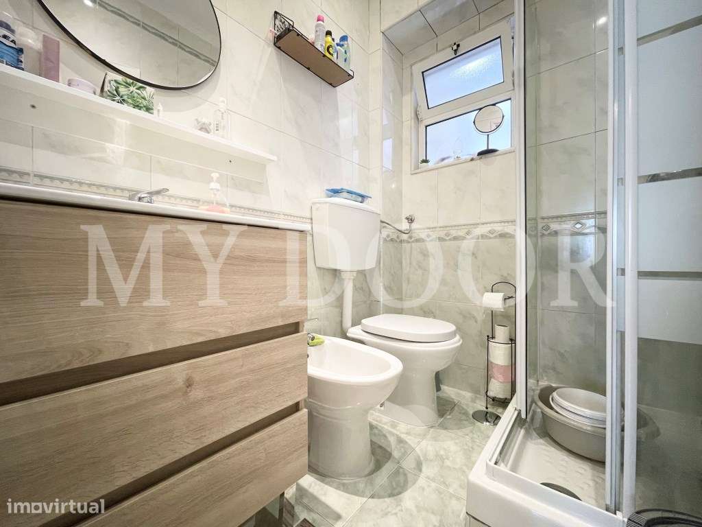 Apartamento T2 - Moscavide - Remodelado - RCH a nível de 1º andar -...-24