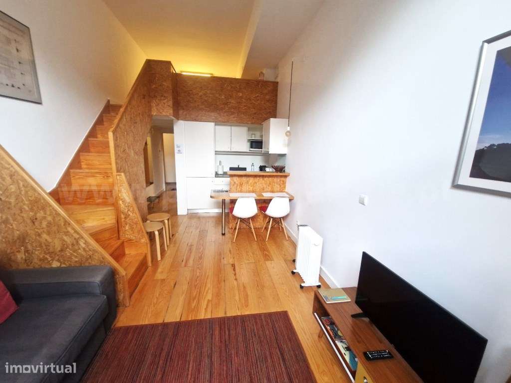 Loft c/terraço no Centro do Porto-8