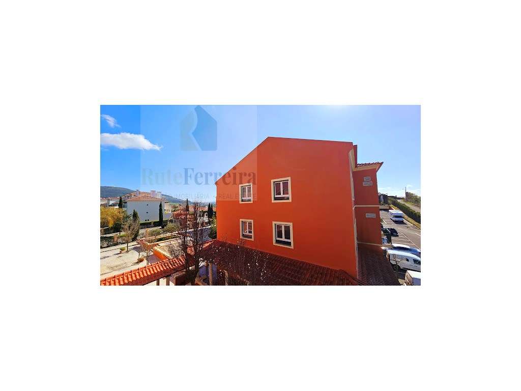 Apartamento T2 no Condomínio Campo Real!!!!!!!-23