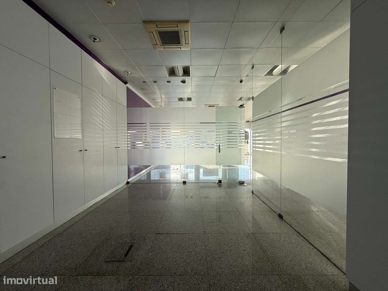 Loja Arrendamento no Padrão da Légua, 125 m² + Terraço Privativo 74 m² - Grande imagem: 3/23