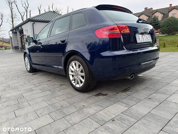 Audi A3 2.0 TDI Sportback DPF S line Sportpaket (plus) - 10