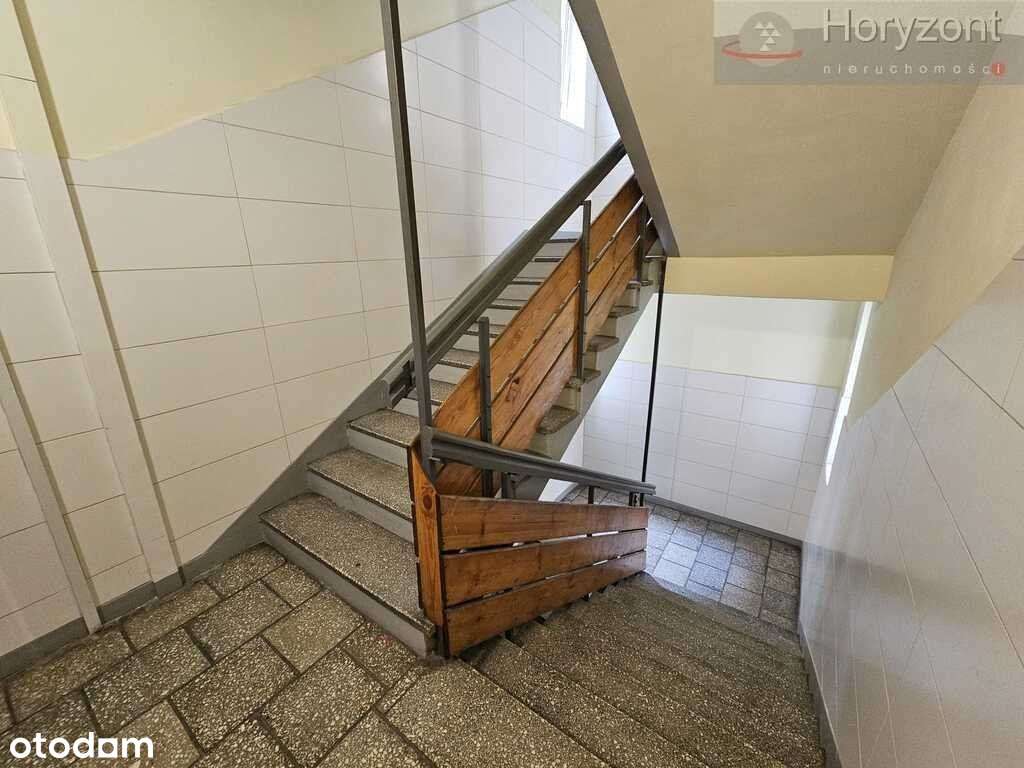 3pok. 76m2, 1992r. w Centrum-15