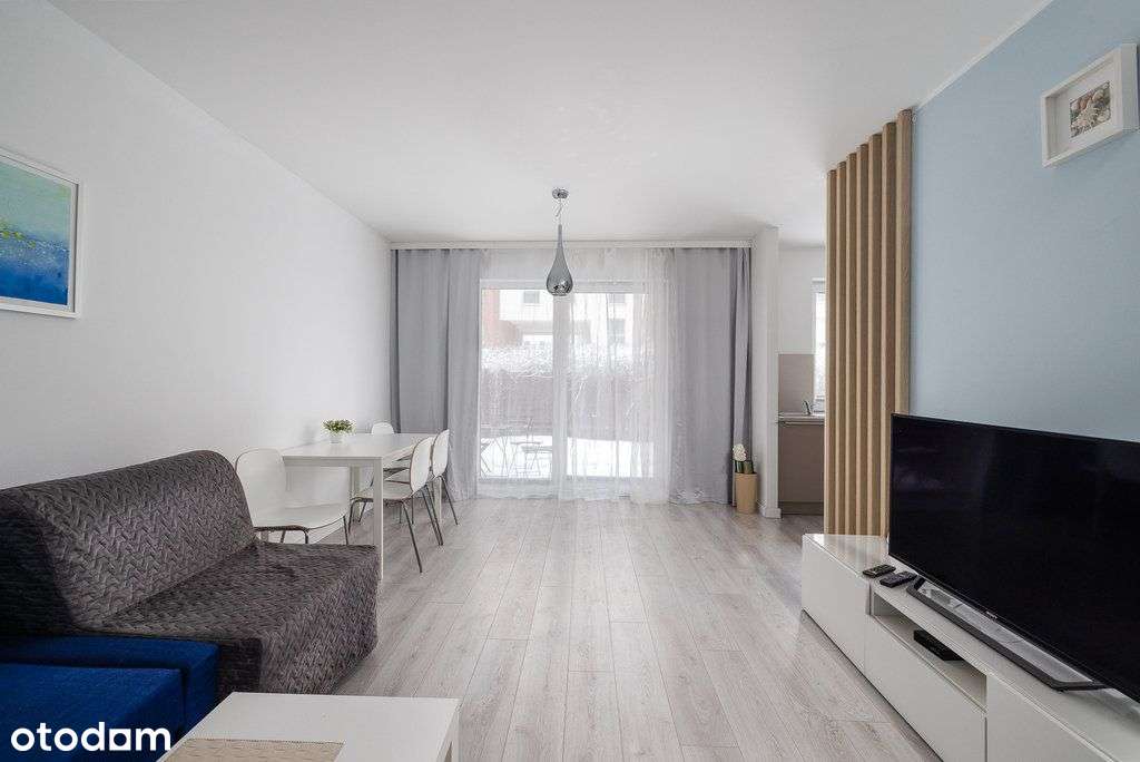 Parter Z Ogródkiem | Blisko Centrum | Przestronne - Więcej