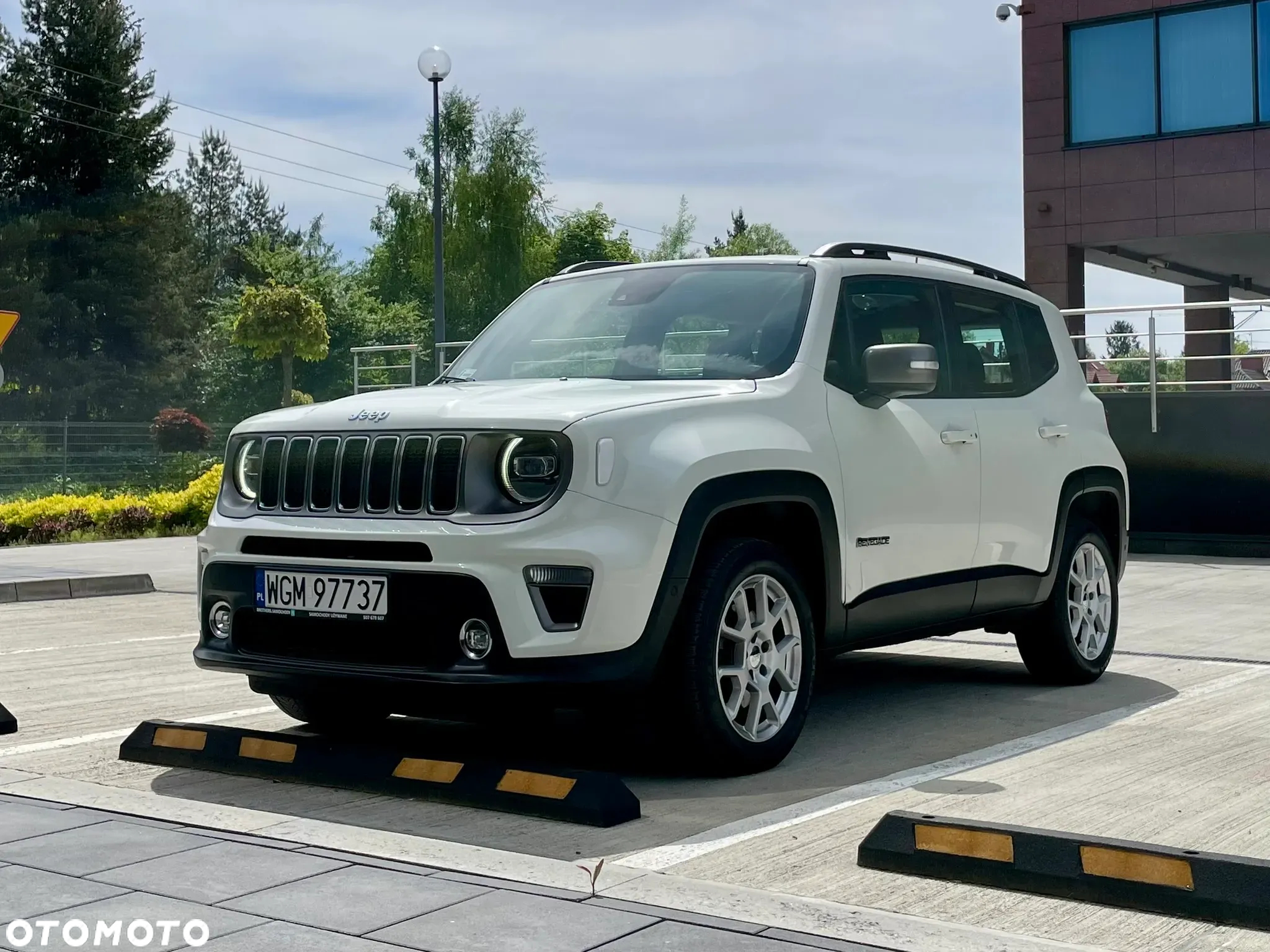 Jeep Renegade - 15